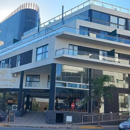 Golden Ross Hotel Villa Carlos Paz Bagian luar foto